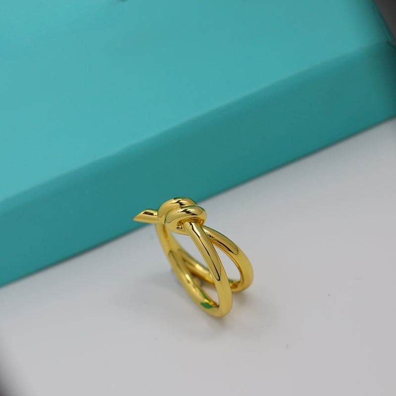Diamor 18K Knot Double Row Ring
