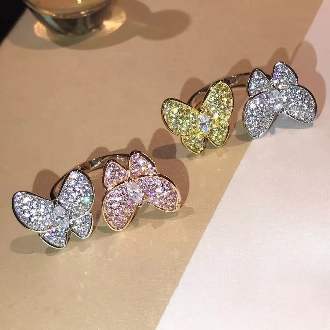 Diamor 18K Two Butterfly Between the Finger Ring
