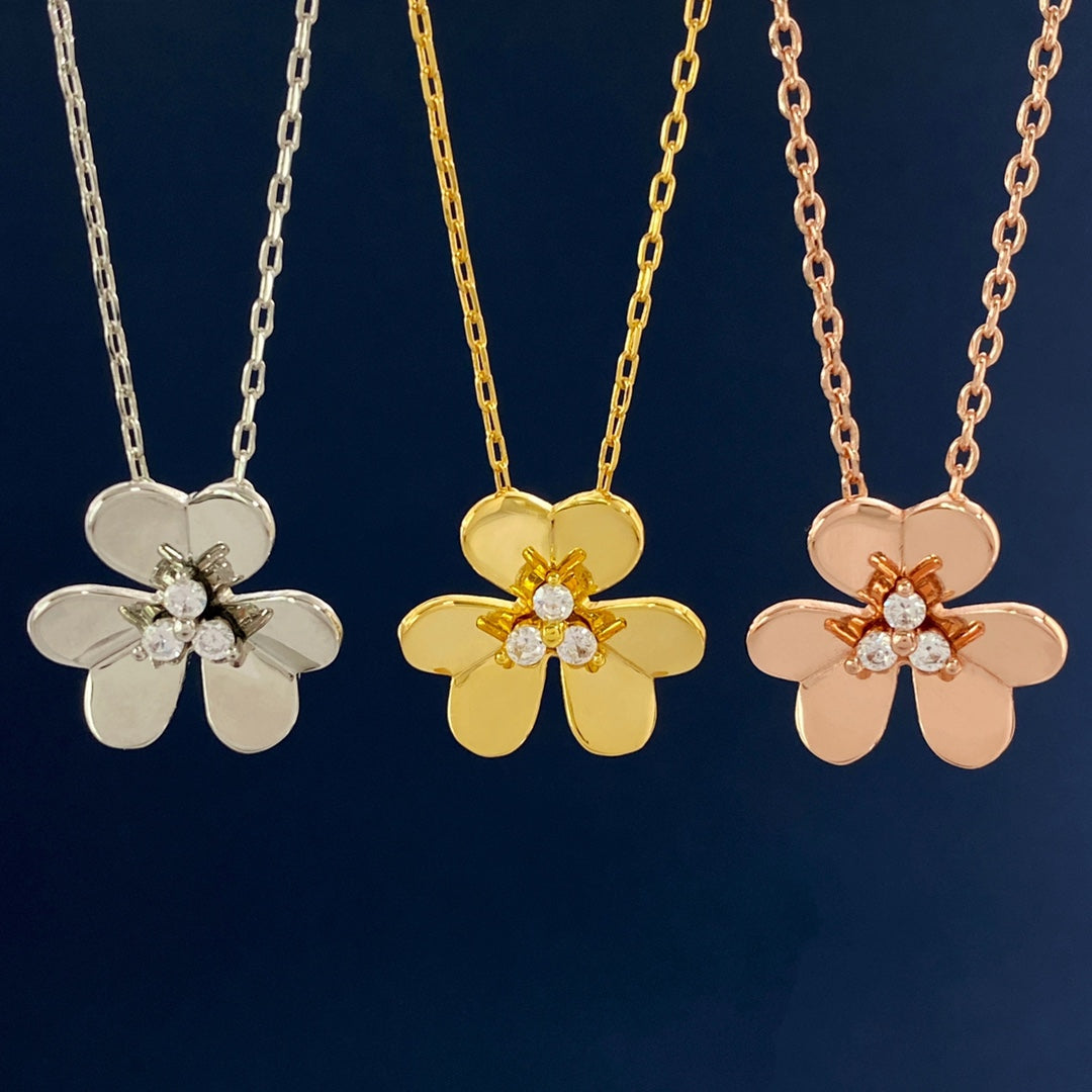Diamor 18K Frivole Large Necklace