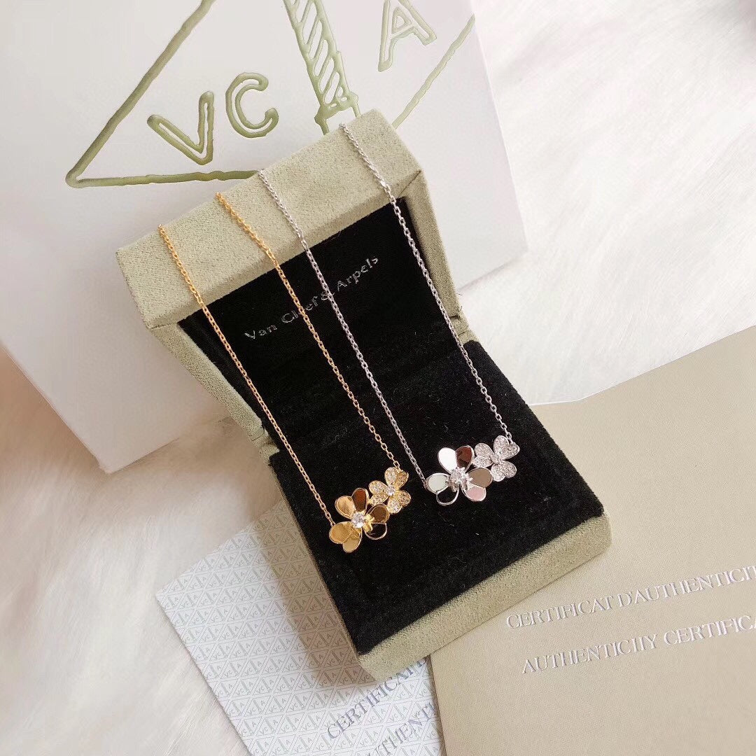 Diamor 18K Frivole Clover Clover Necklace