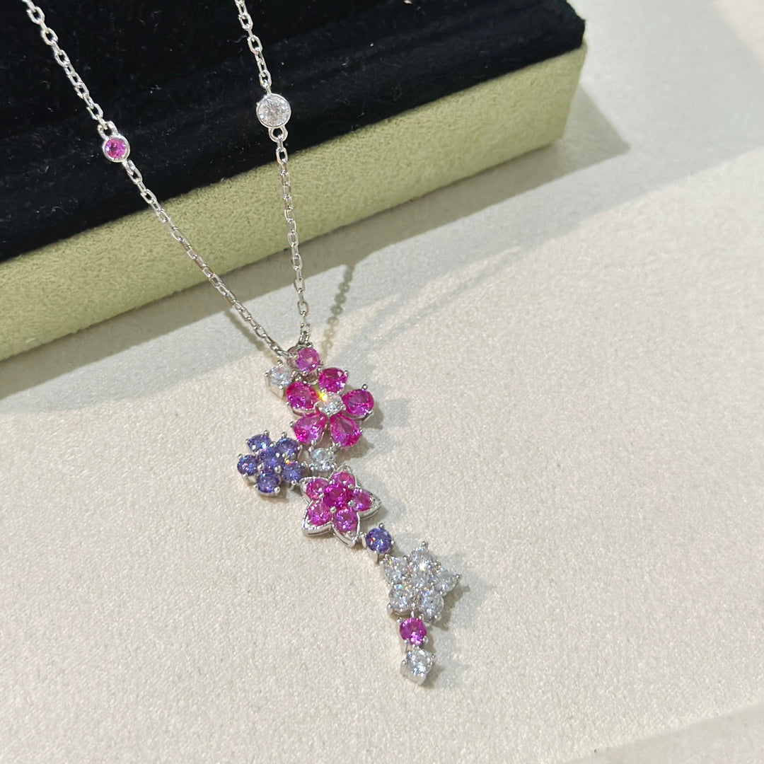 Diamor 18K Folie Des Prés Pendant Necklace