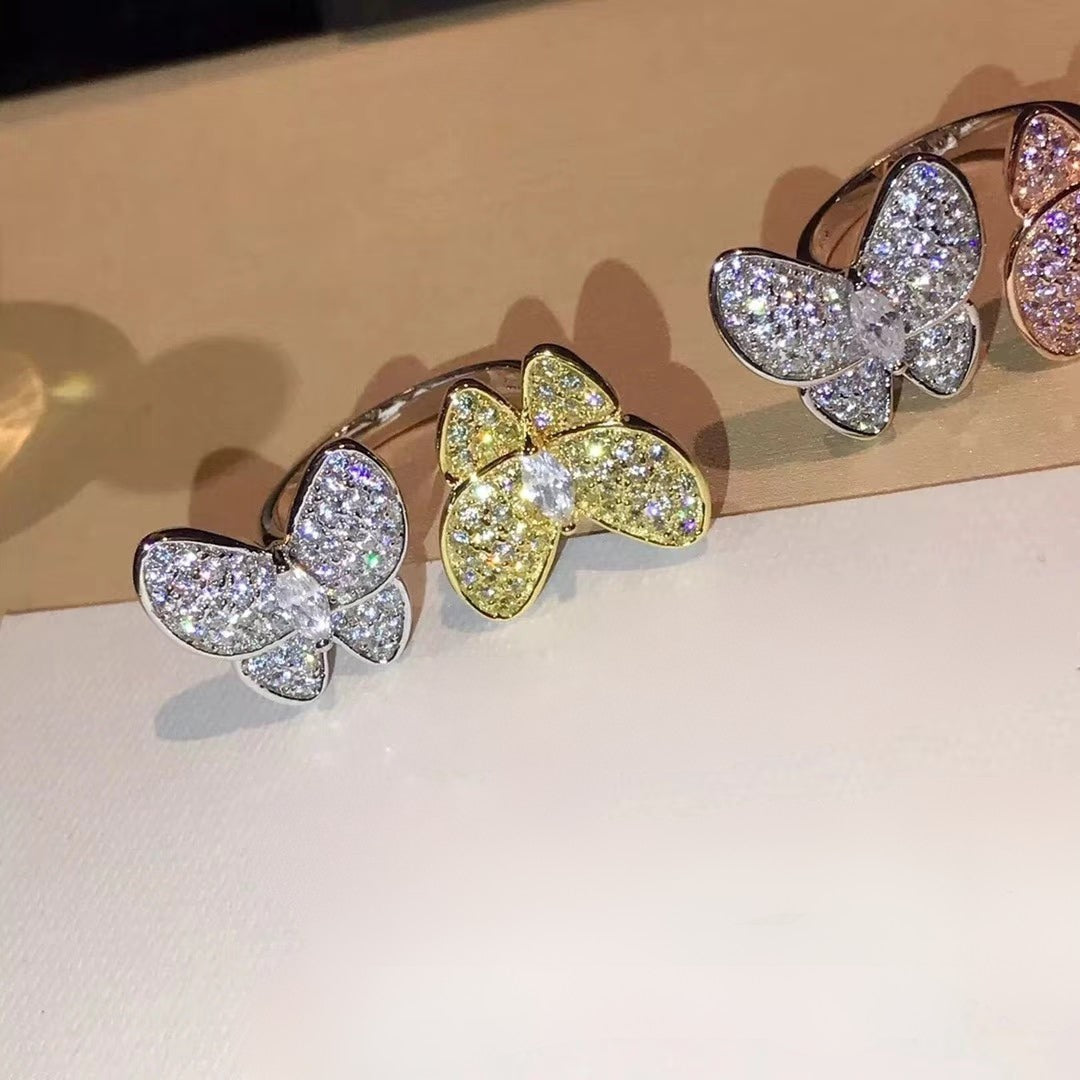 Diamor 18K Two Butterfly Between the Finger Ring