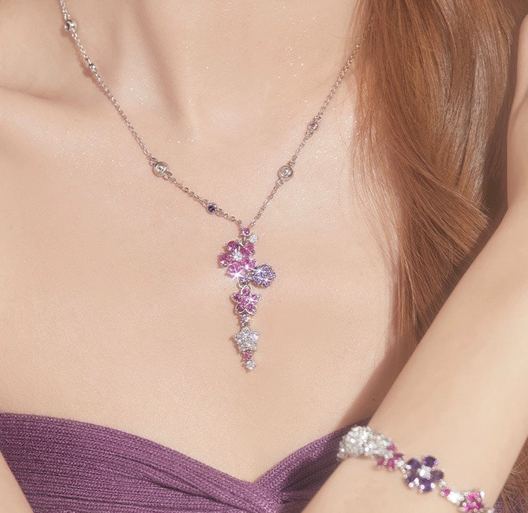 Diamor 18K Folie Des Prés Pendant Necklace