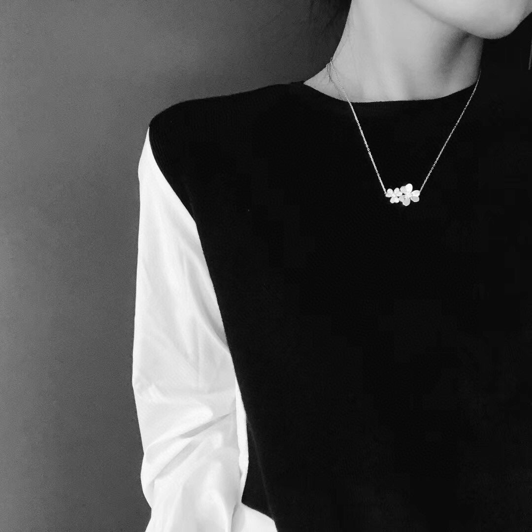 Diamor 18K Frivole Clover Clover Necklace