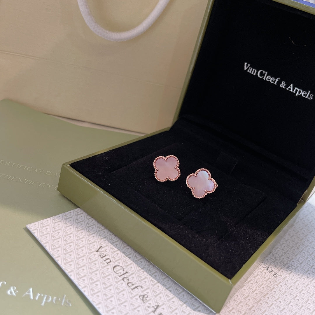 Diamor 18K Magic Alhambra Pink Opale Earrings