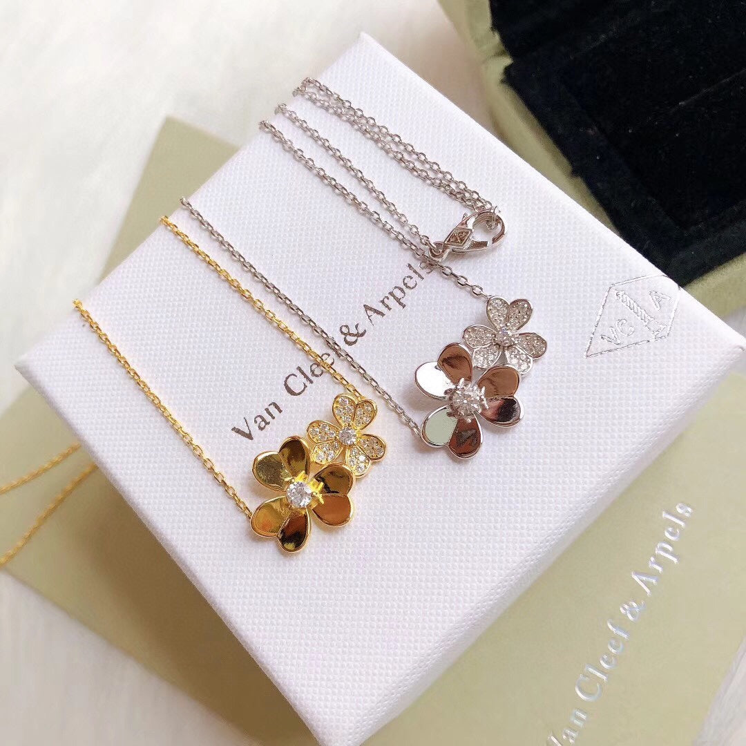 Diamor 18K Frivole Clover Clover Necklace