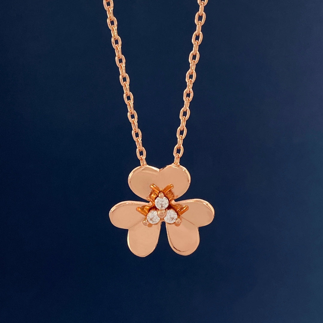 Diamor 18K Frivole Large Necklace