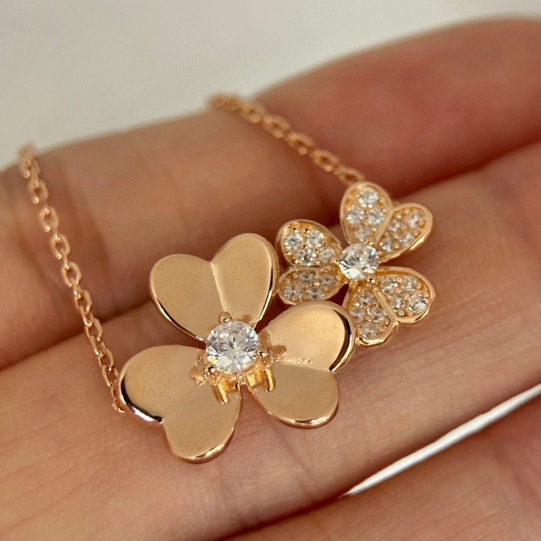 Diamor 18K Frivole Clover Clover Necklace