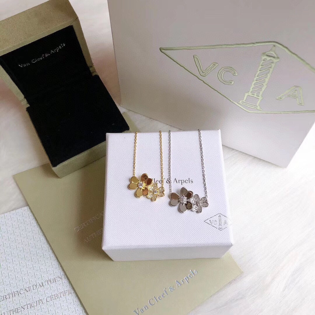 Diamor 18K Frivole Clover Clover Necklace