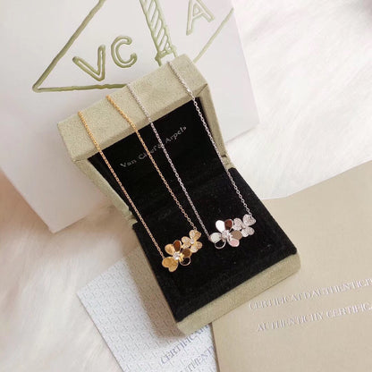 Diamor 18K Frivole Clover Clover Necklace