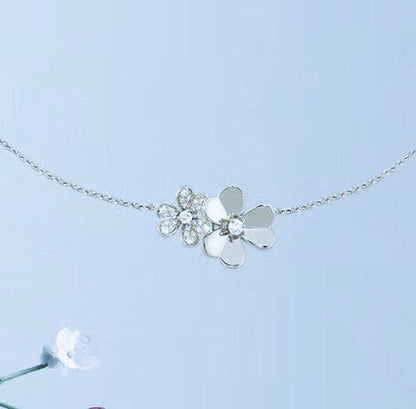 Diamor 18K Frivole Clover Clover Necklace