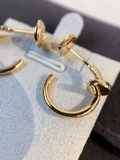 Diamor 18K Juste Un Clou Earrings